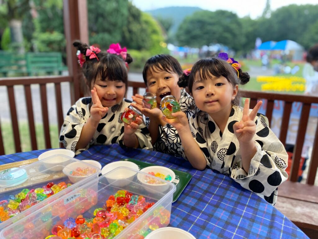 大阪府富田林市の祭りの子ども