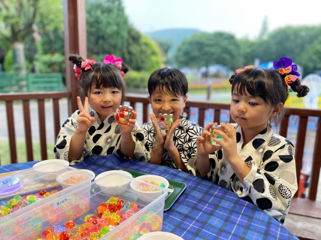 大阪府富田林市の祭りの子ども