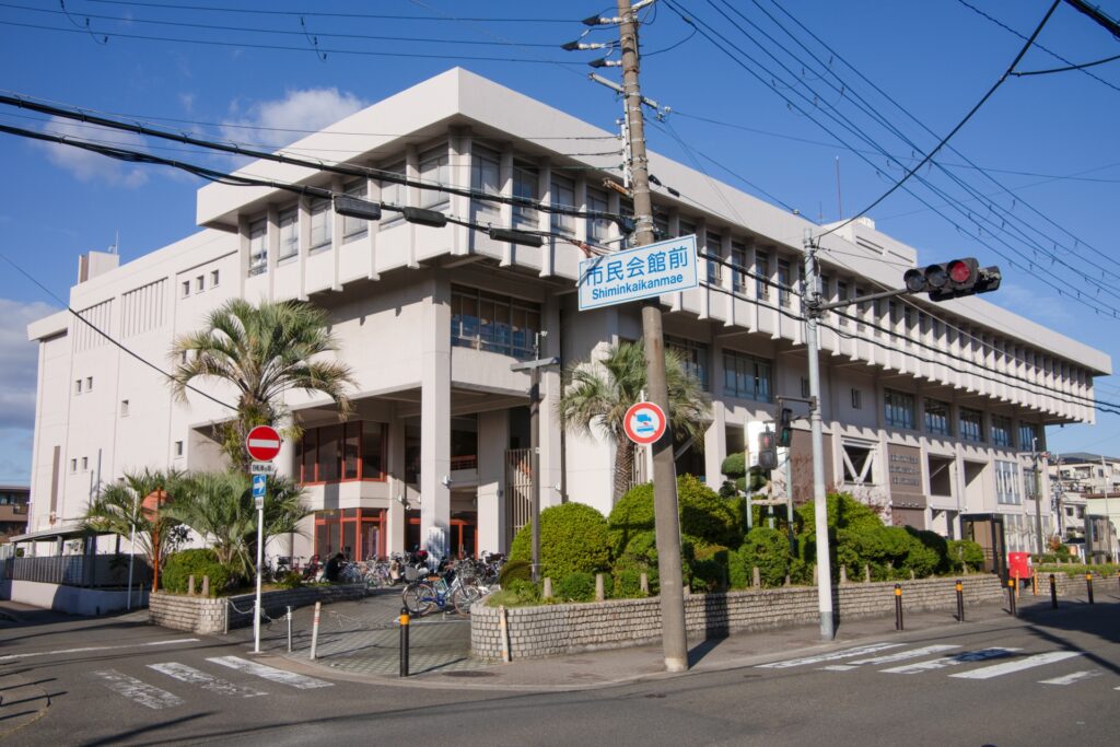 大阪府寝屋川市の寝屋川市立市民会館