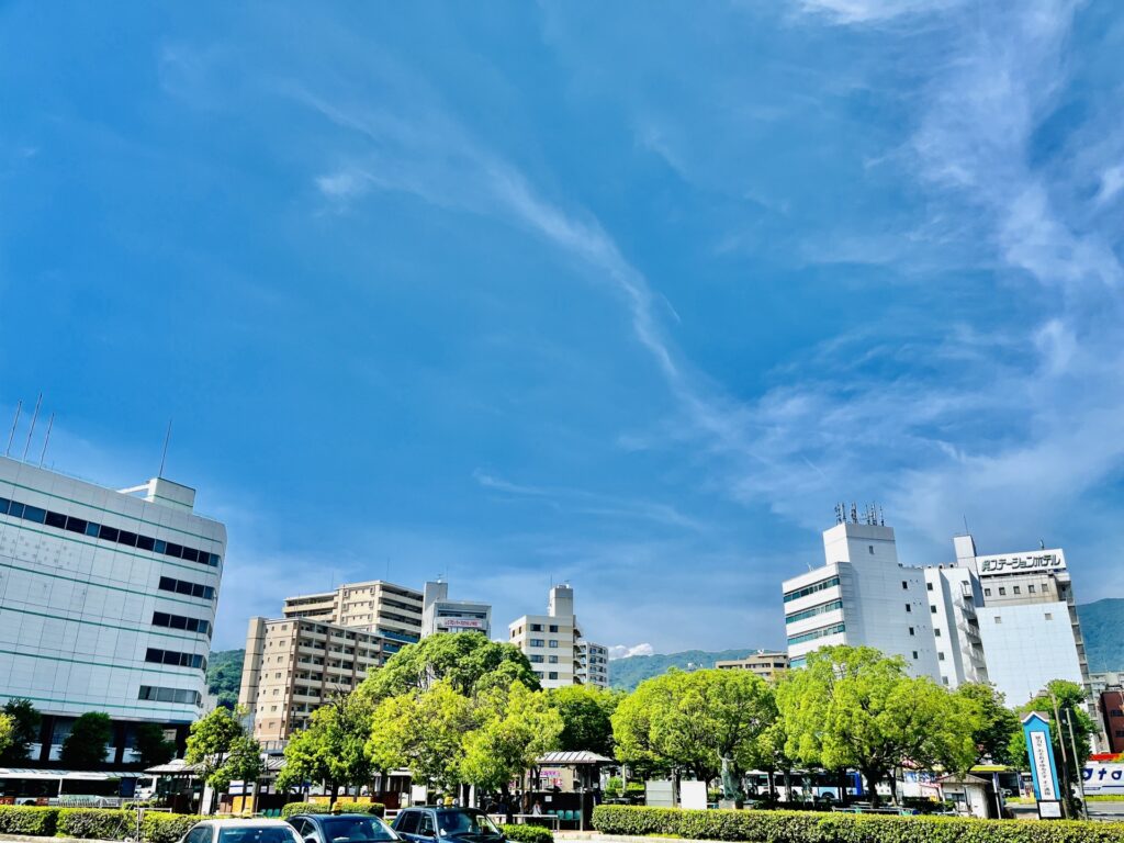 呉市のJR呉駅前