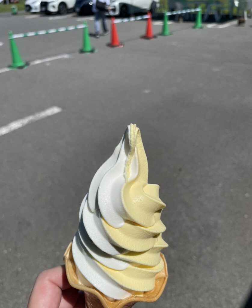 くるるの杜で販売されているとうきびソフト