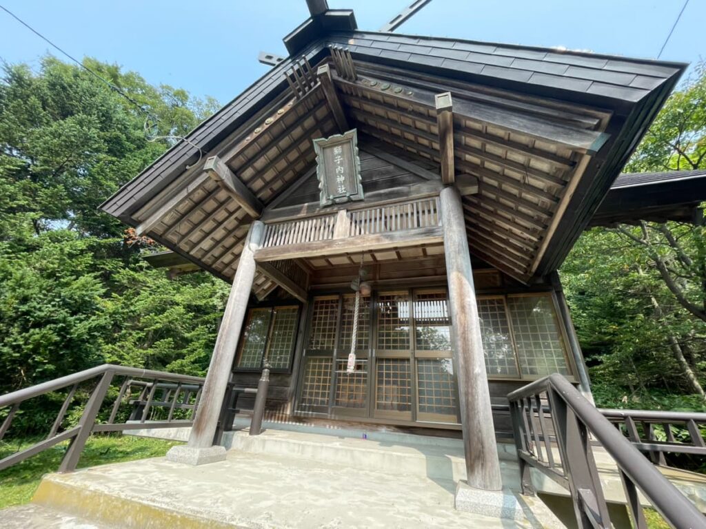 獅子内神社