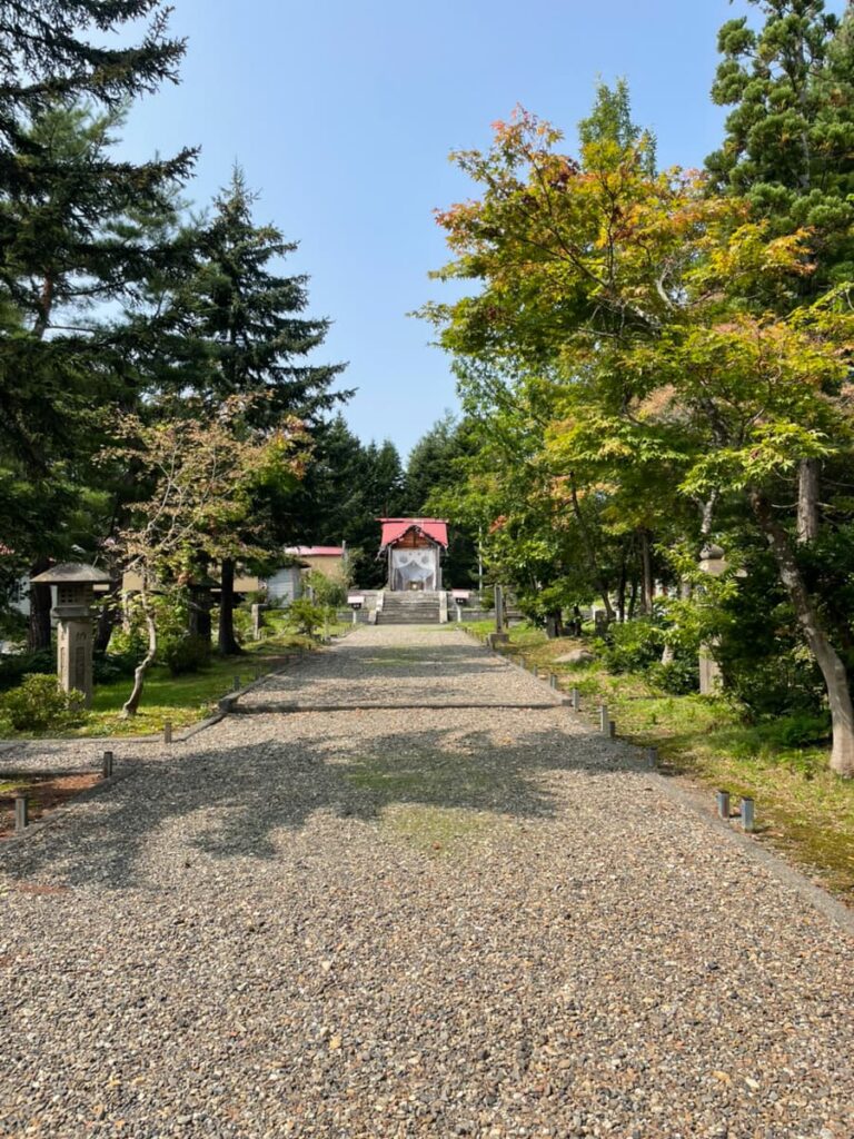 樺戸神社