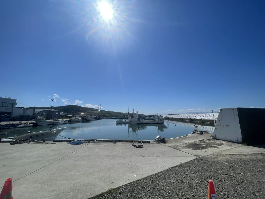 厚田港朝市が開催される北海道石狩市の厚田漁港