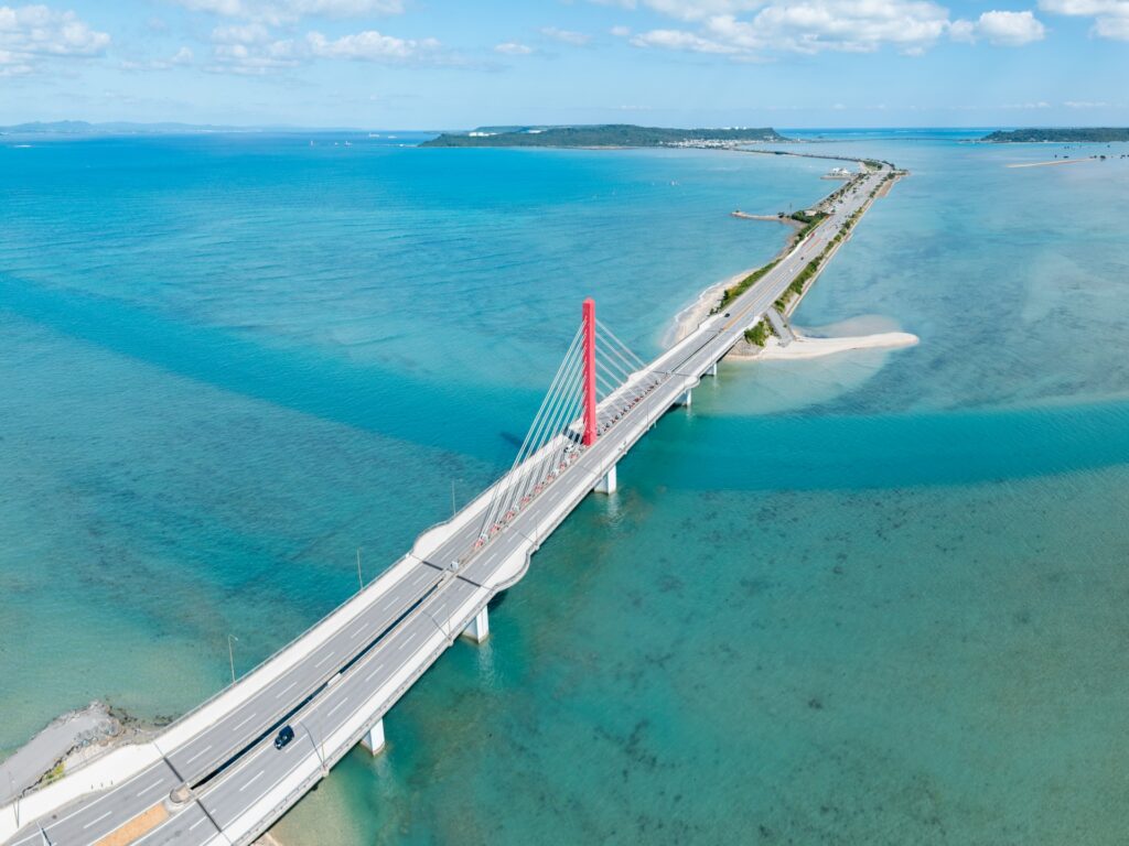 ドローンで見る海中道路