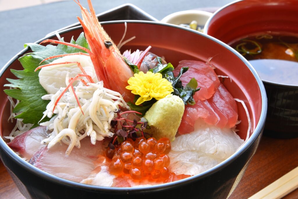 静岡県静岡市葵区の海鮮丼 静岡県静岡市葵区の海鮮丼