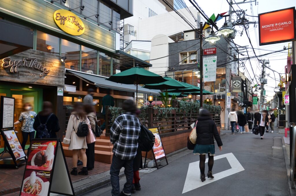 渋谷区の表参道のカフェ