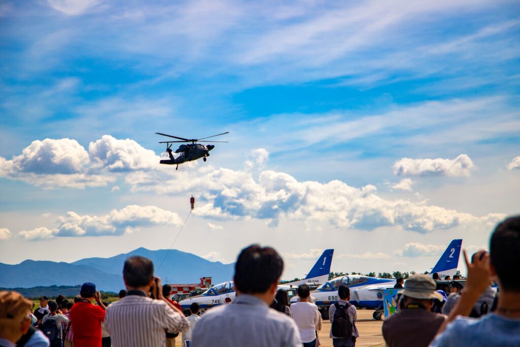岐阜県各務原市の混雑する航空祭 岐阜県各務原市の混雑する航空祭