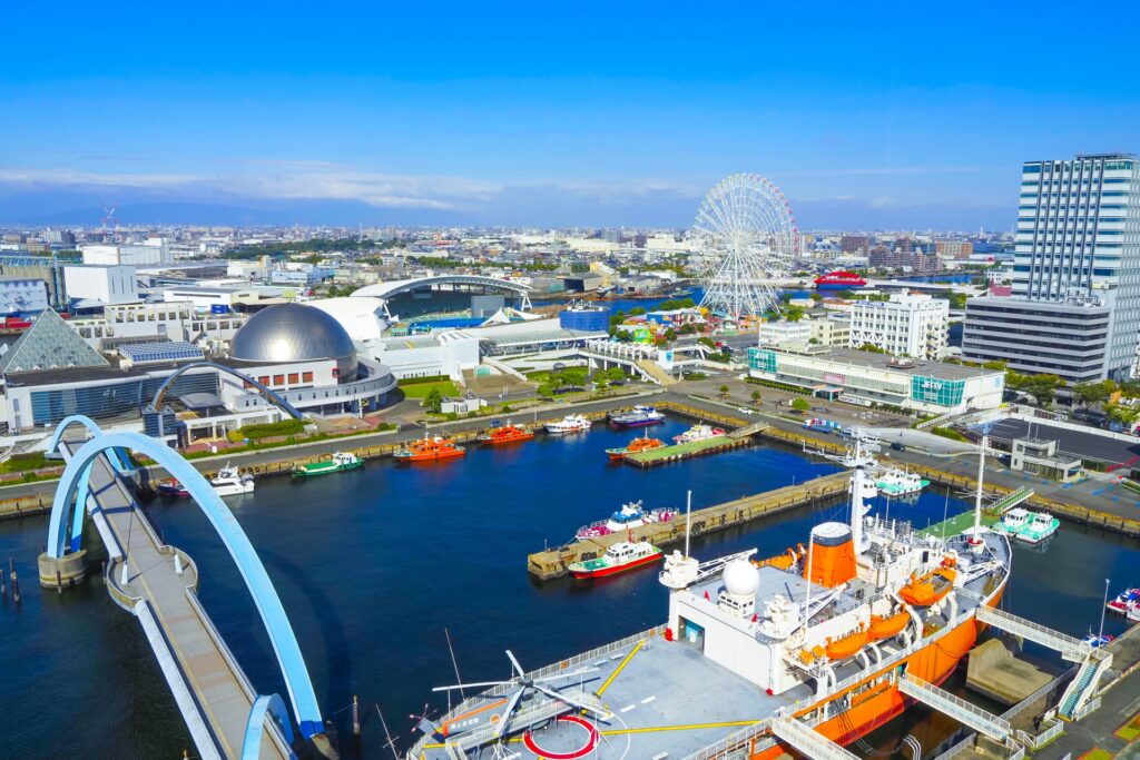 愛知県名古屋市の名古屋港の景観
