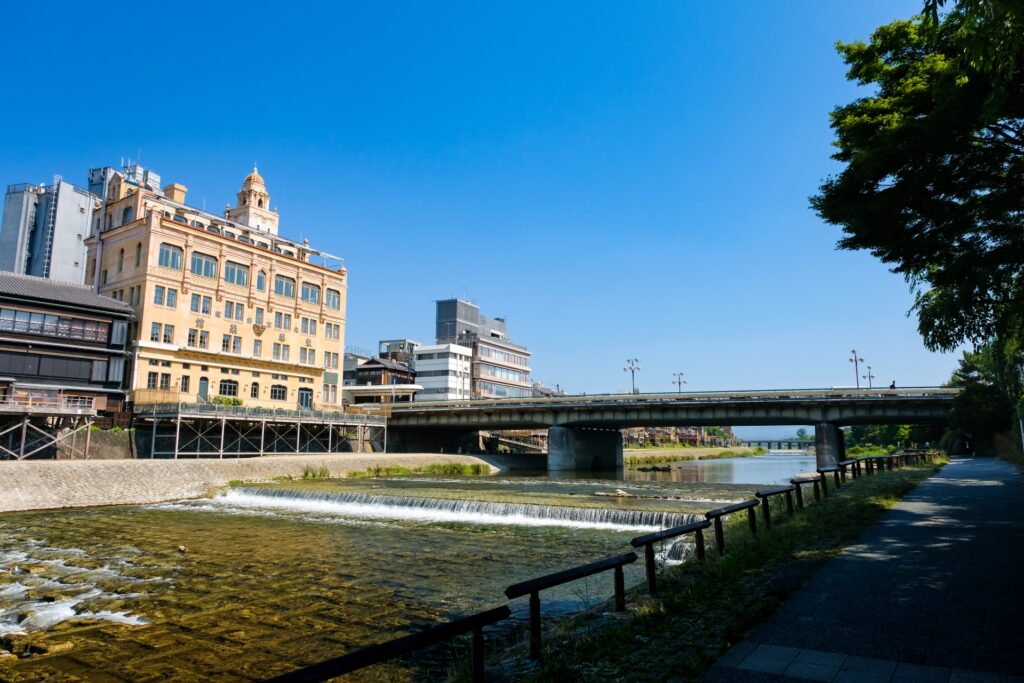京都府京都市中京区の鴨川