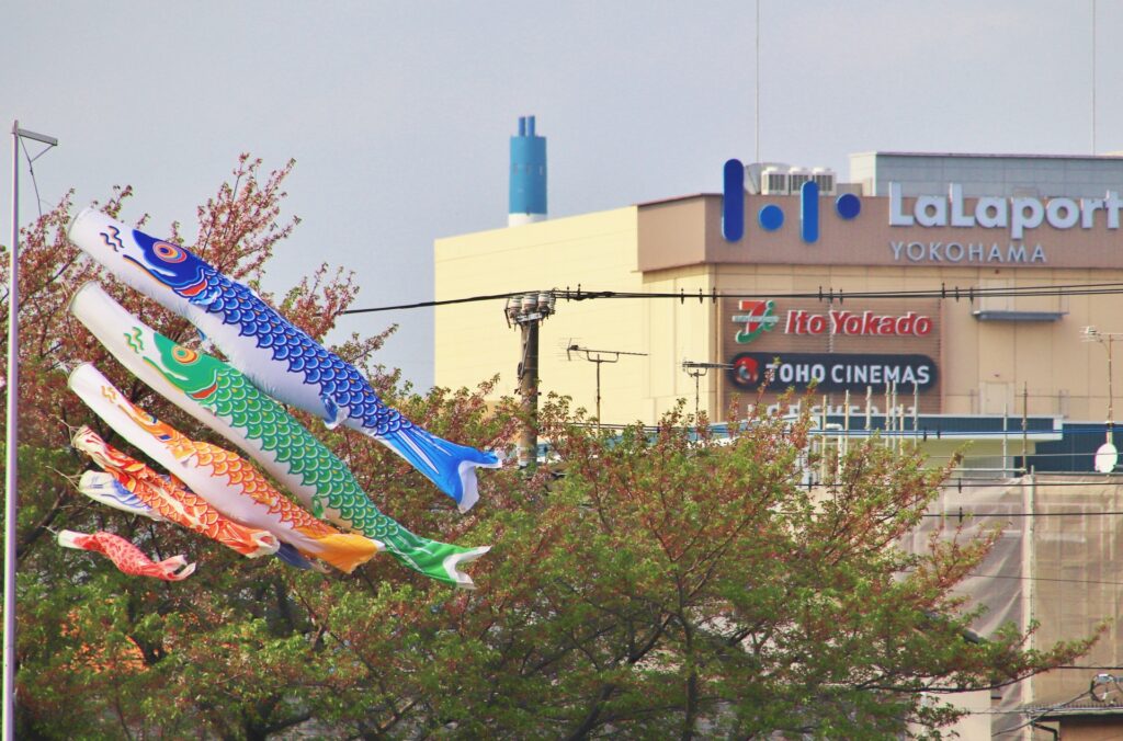 横浜市緑区のららぽーと横浜の外観