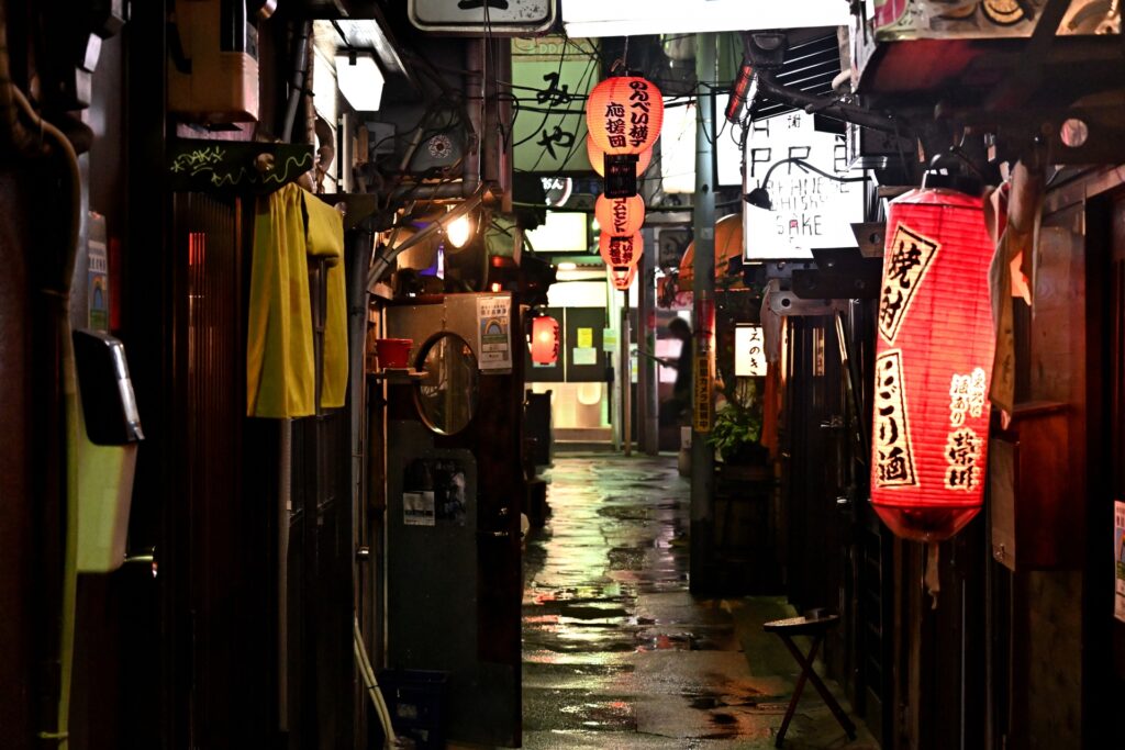 渋谷区の渋谷駅前ののんべい横丁