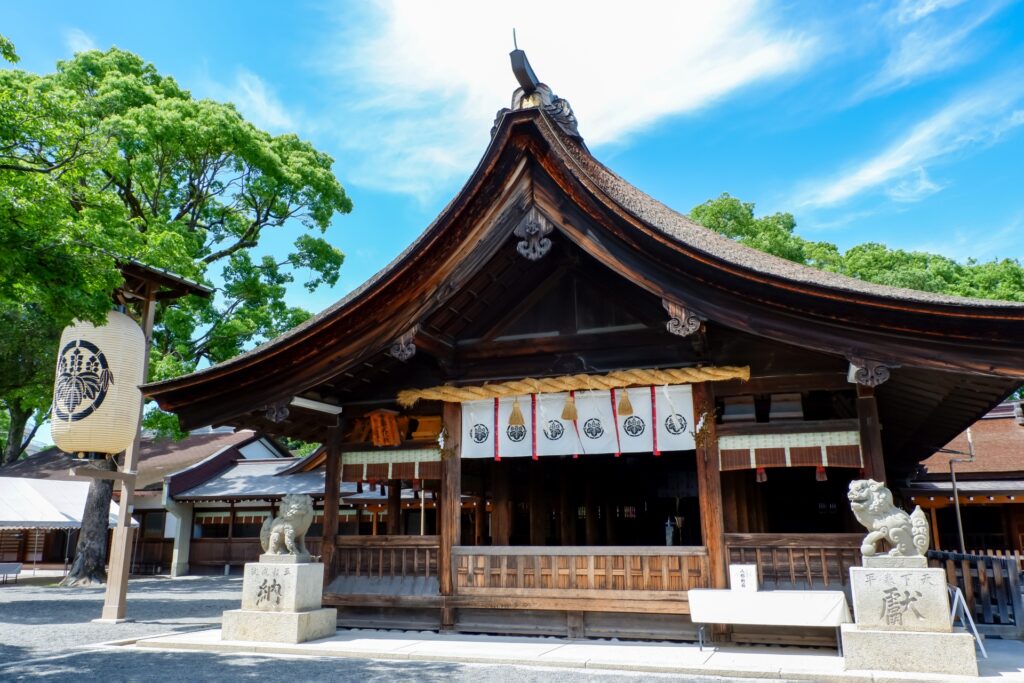 愛知県稲沢市の国府宮神社の社殿