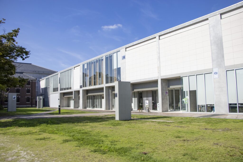 西尾市の岩瀬文庫