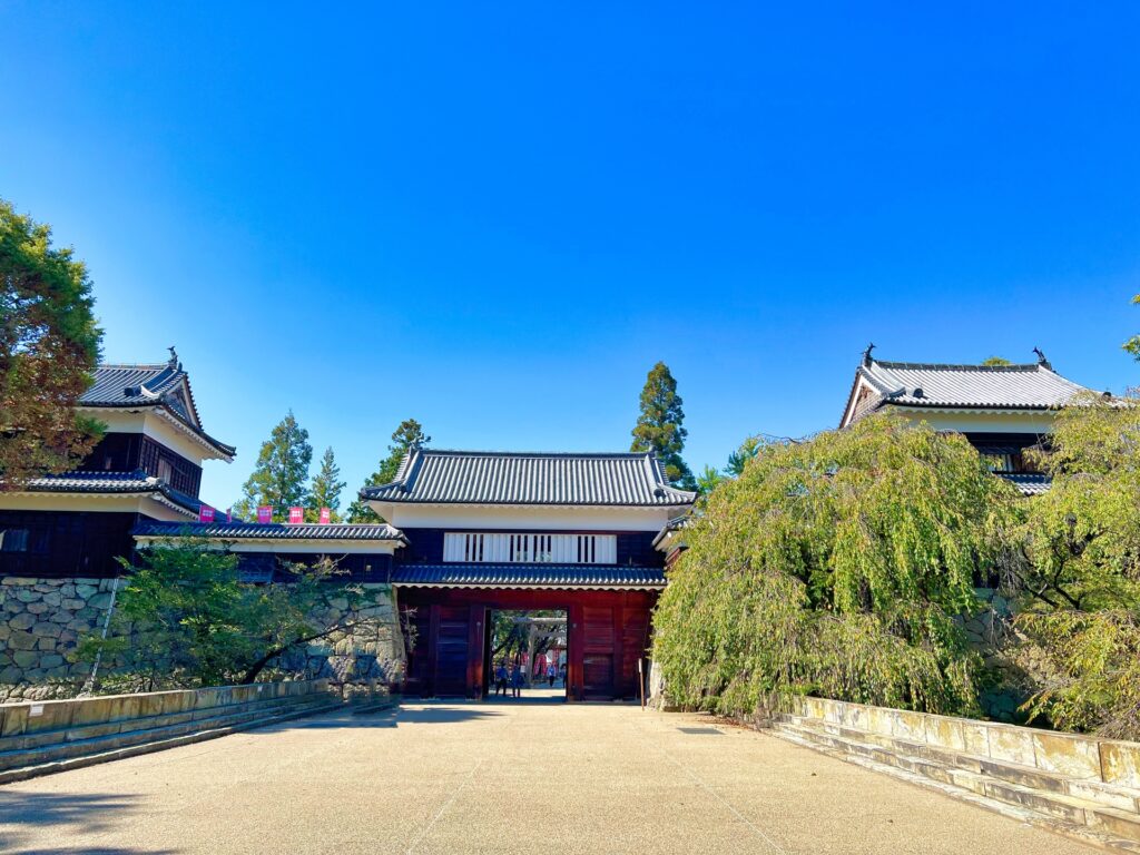 上田市の上田城跡公園