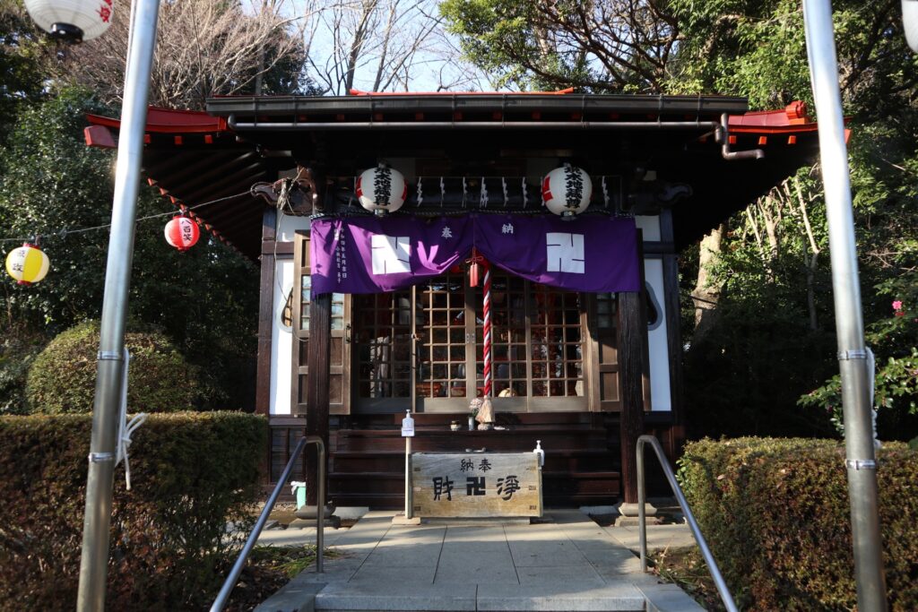 神奈川県横浜市保土ケ谷区の神社