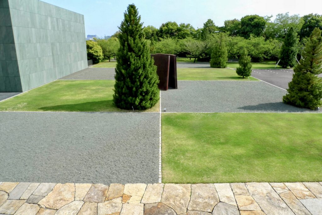 豊田市美術館