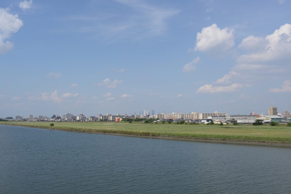 庄内川の河川敷