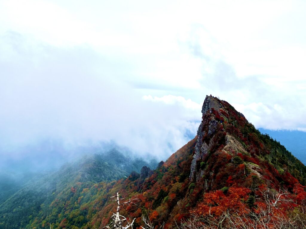 西条市の石鎚山 西条市の石鎚山