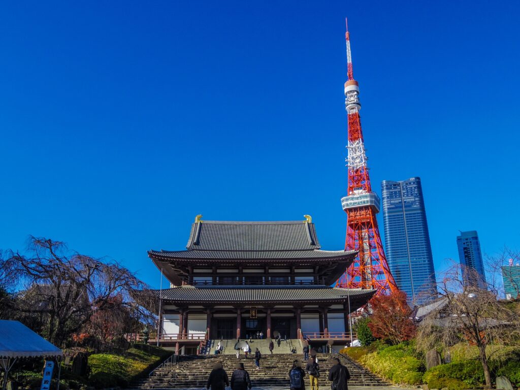 港区の増上寺と東京タワー