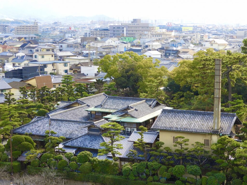 岸和田市の五風荘庭園