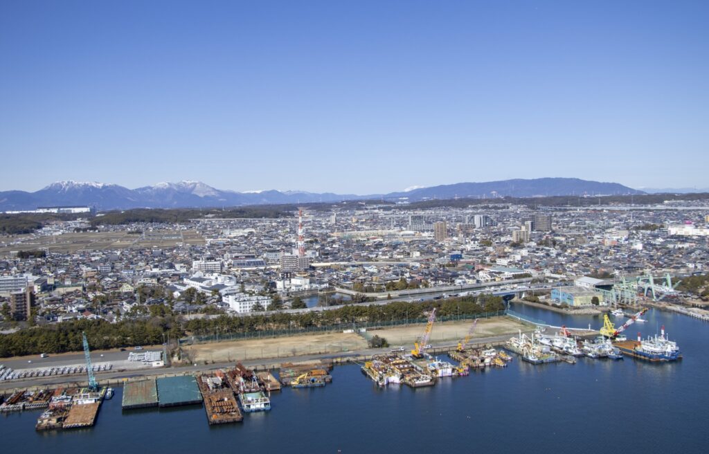 三重県鈴鹿市の港町