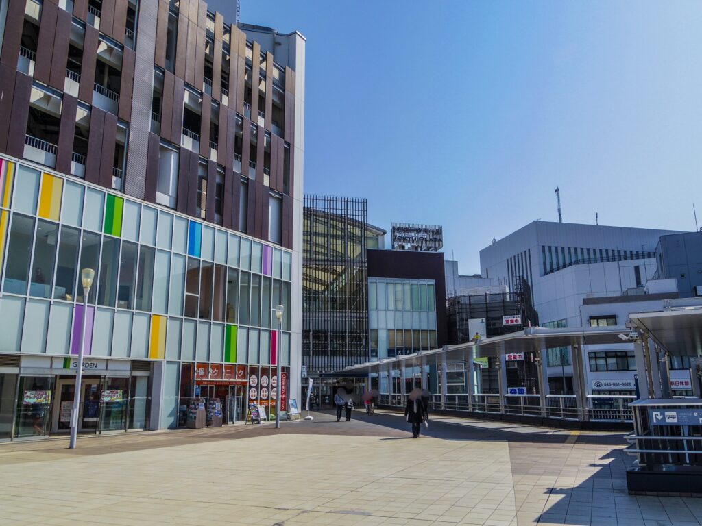 戸塚区　戸塚駅西口