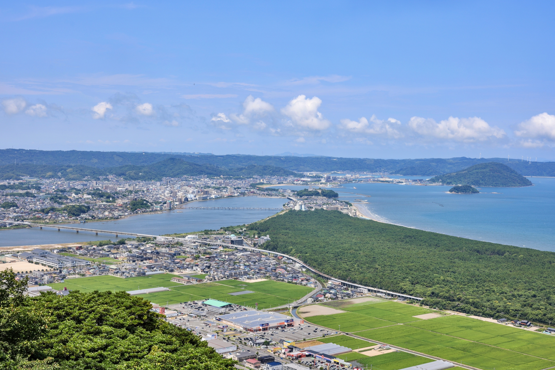 唐津市の虹の松原