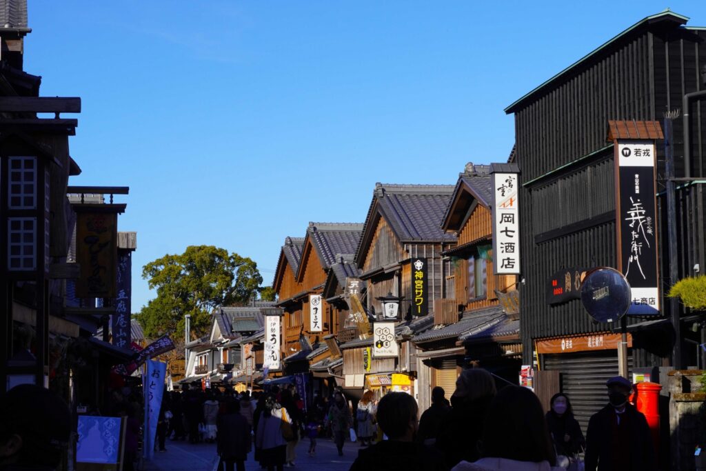 三重県伊勢市の参道