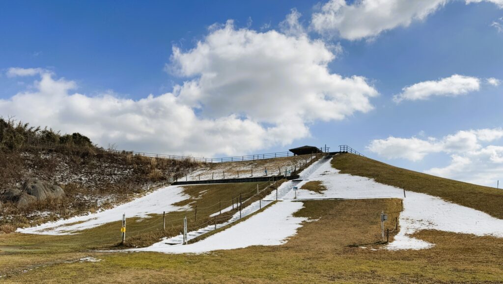 北九州市小倉南区の平尾台の雪の風景