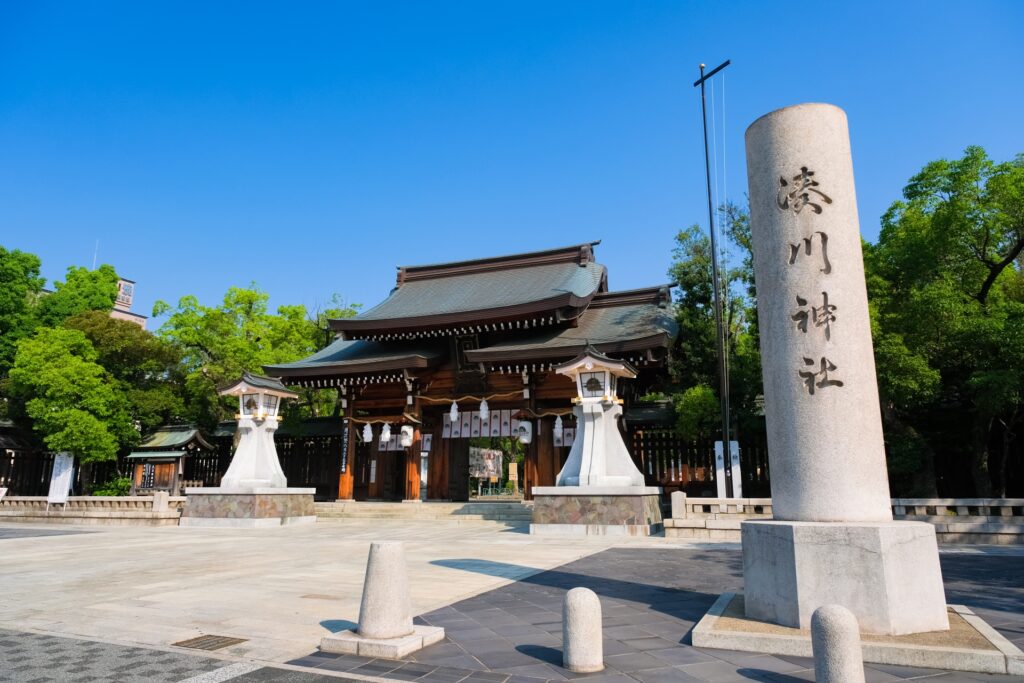 神戸市兵庫区の湊川神社 神戸市兵庫区の湊川神社