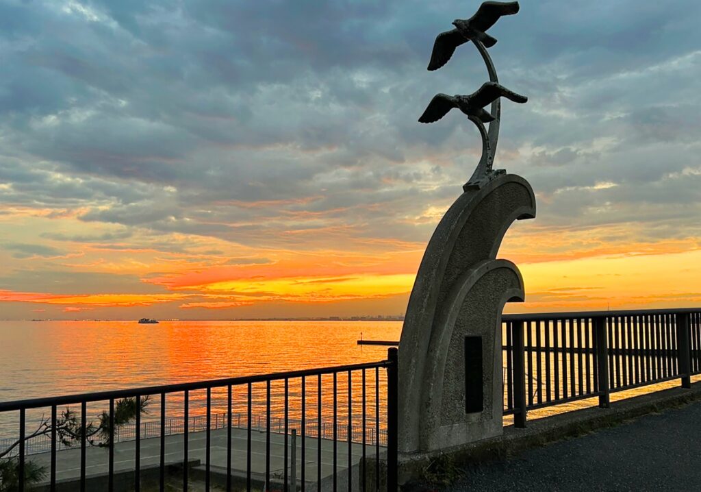 千葉市美浜区の美浜大橋からの景観
