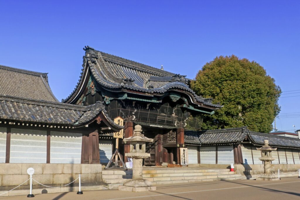 八尾市の町並み
