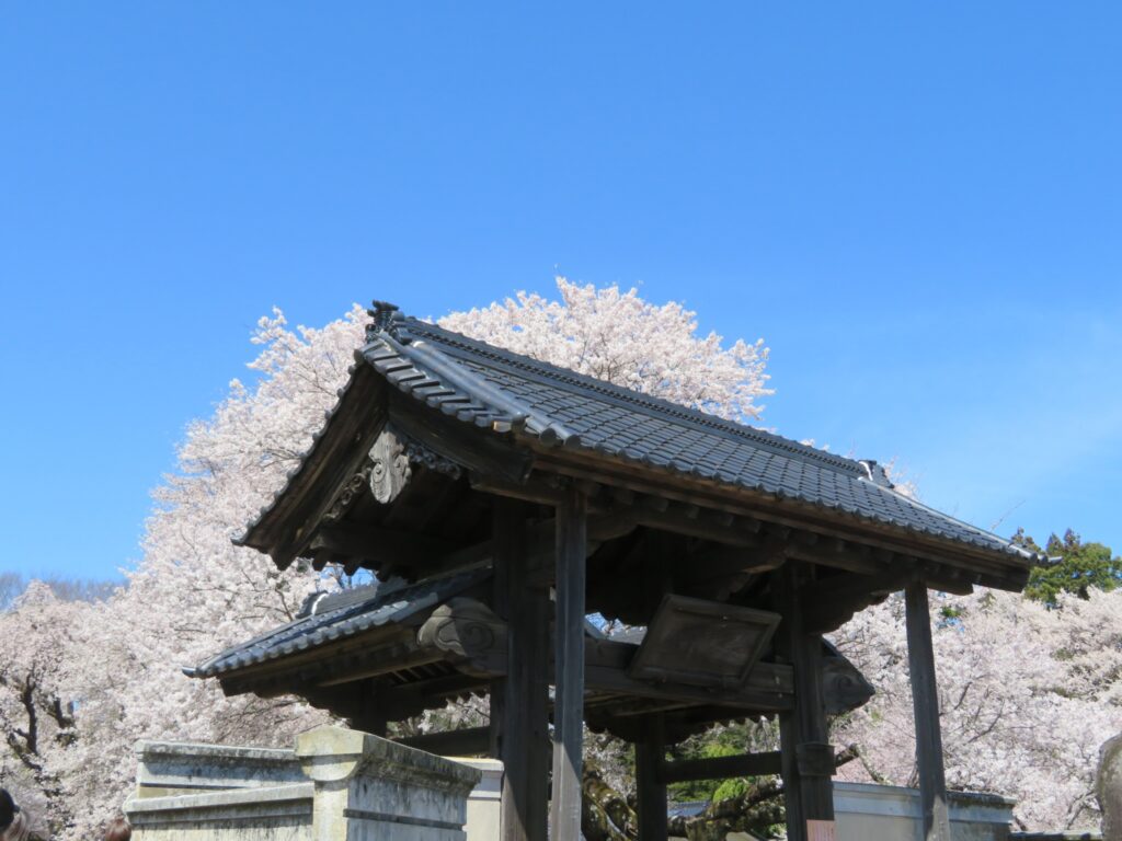 愛知県西尾市の実相寺
