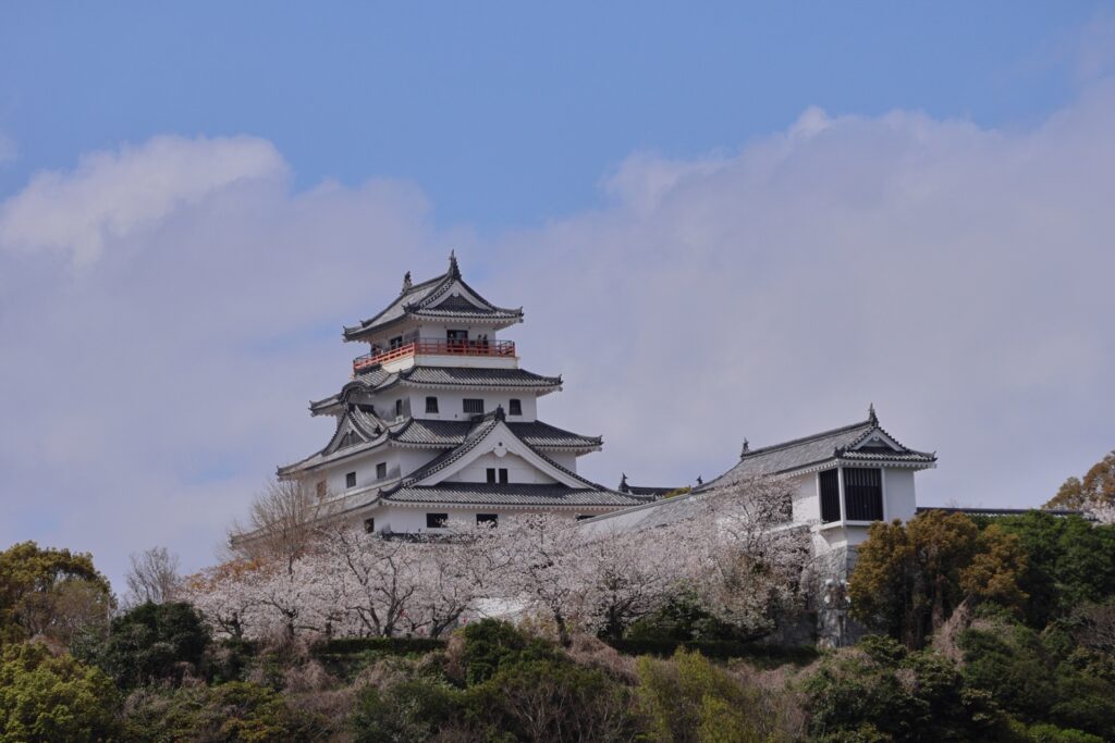 唐津市の唐津城