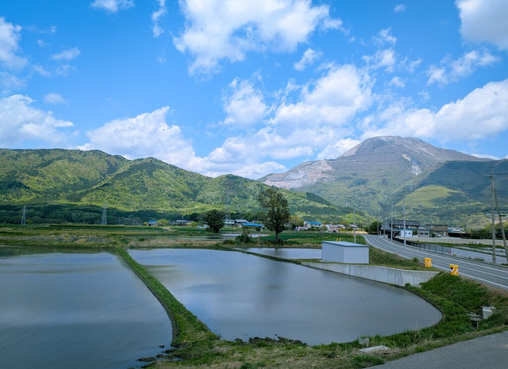 滋賀県草津市の伊吹山