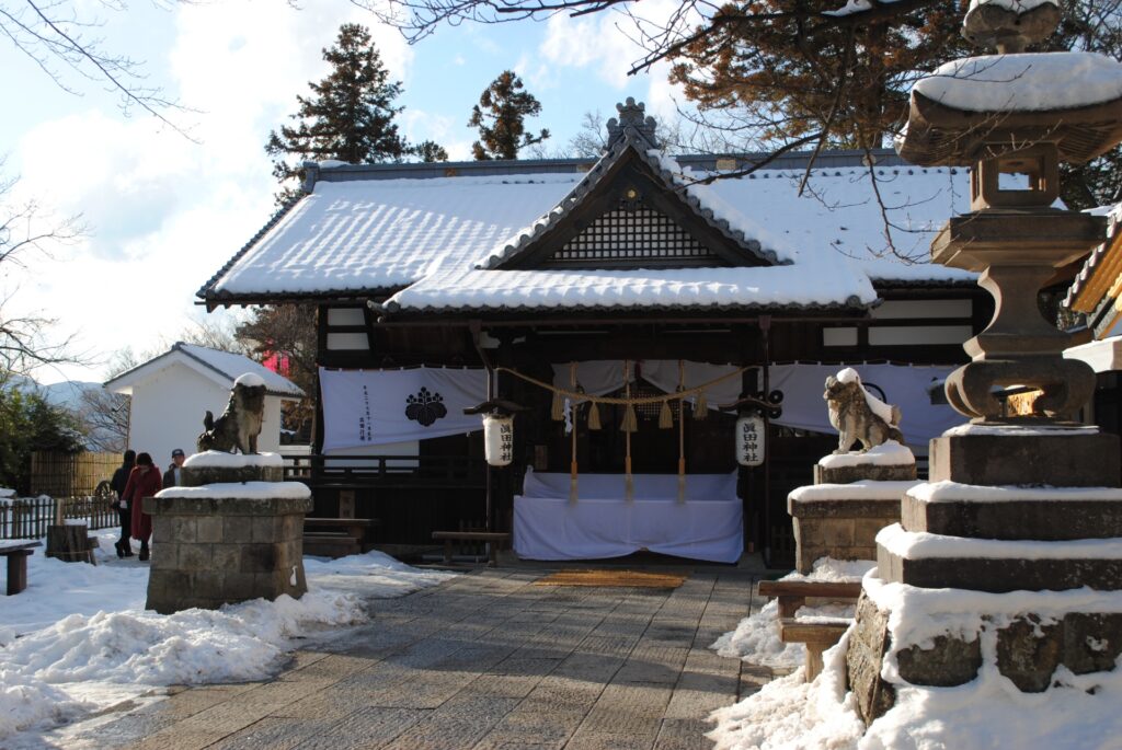 上田市の上田城跡公園