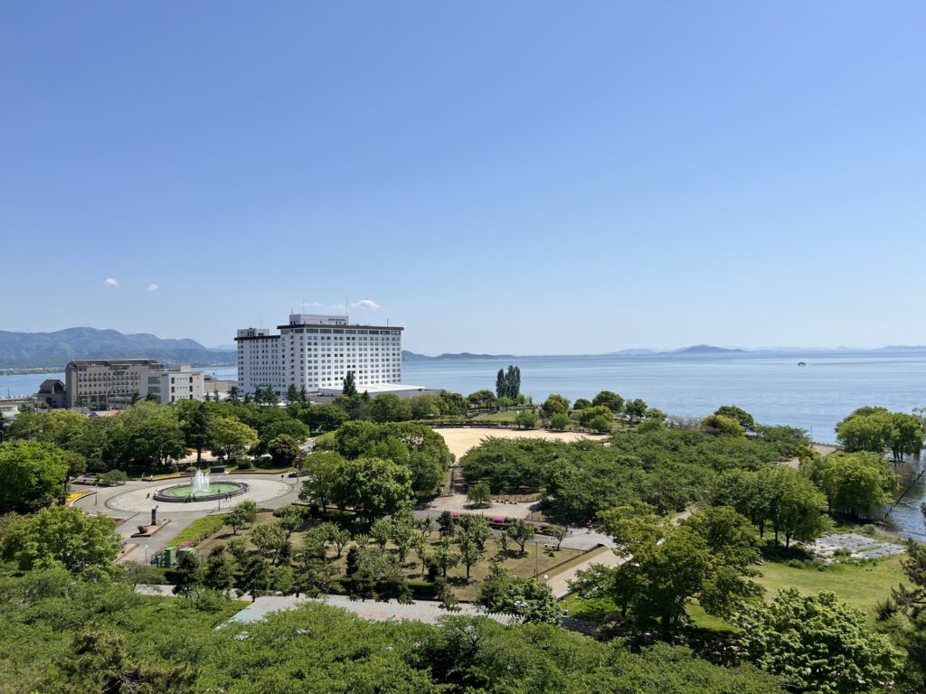 滋賀県長浜市の長浜城からの街並み