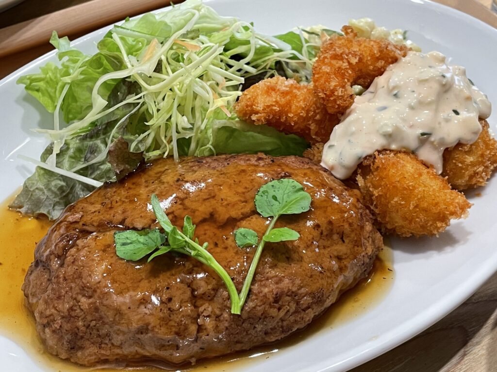 横浜市緑区のレストランの食事プレート