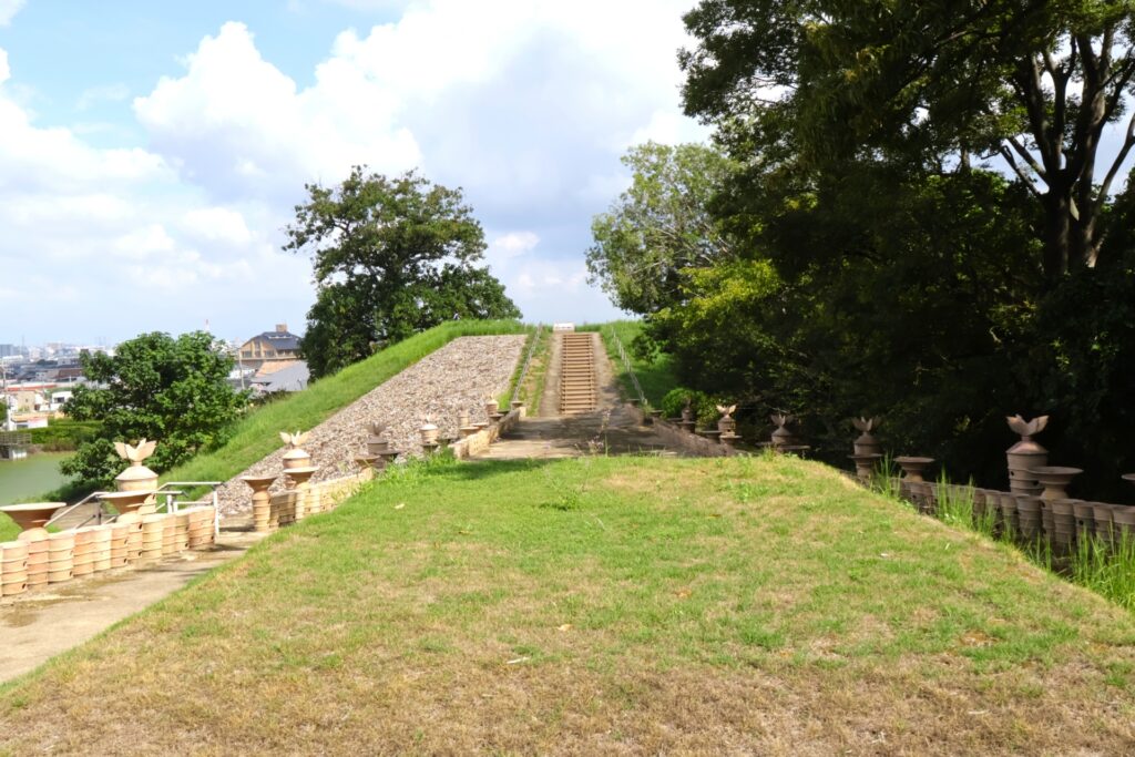 大阪府八尾市の心合寺山古墳