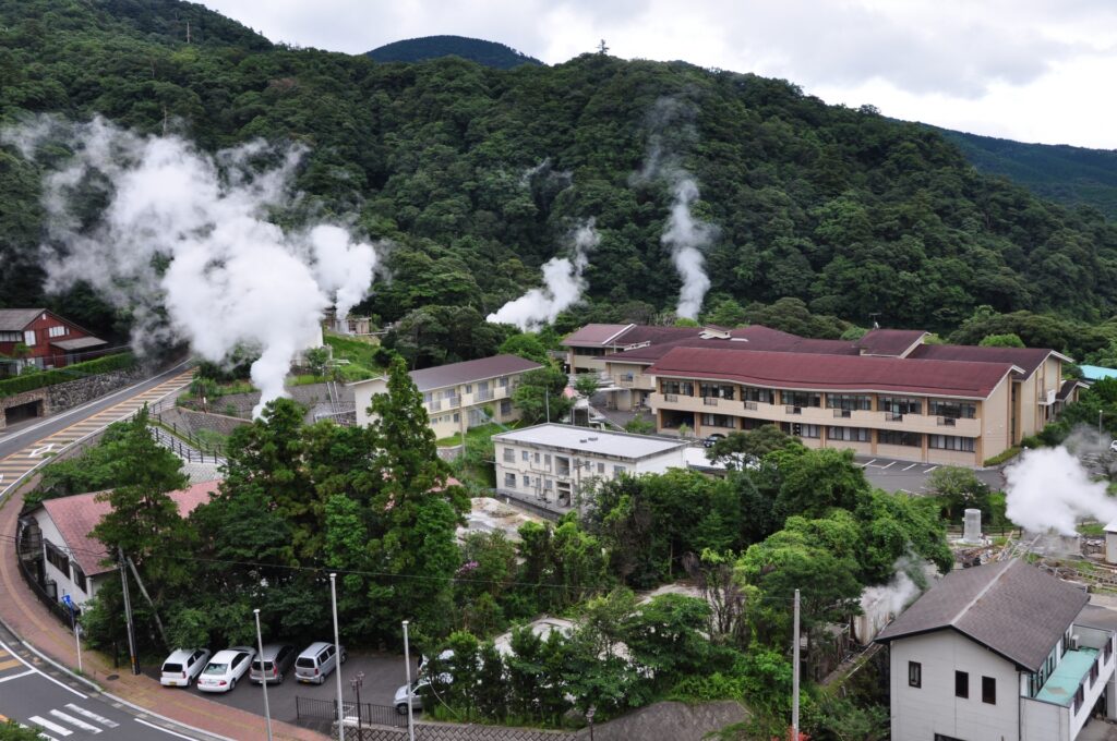 鹿児島県霧島市温泉街