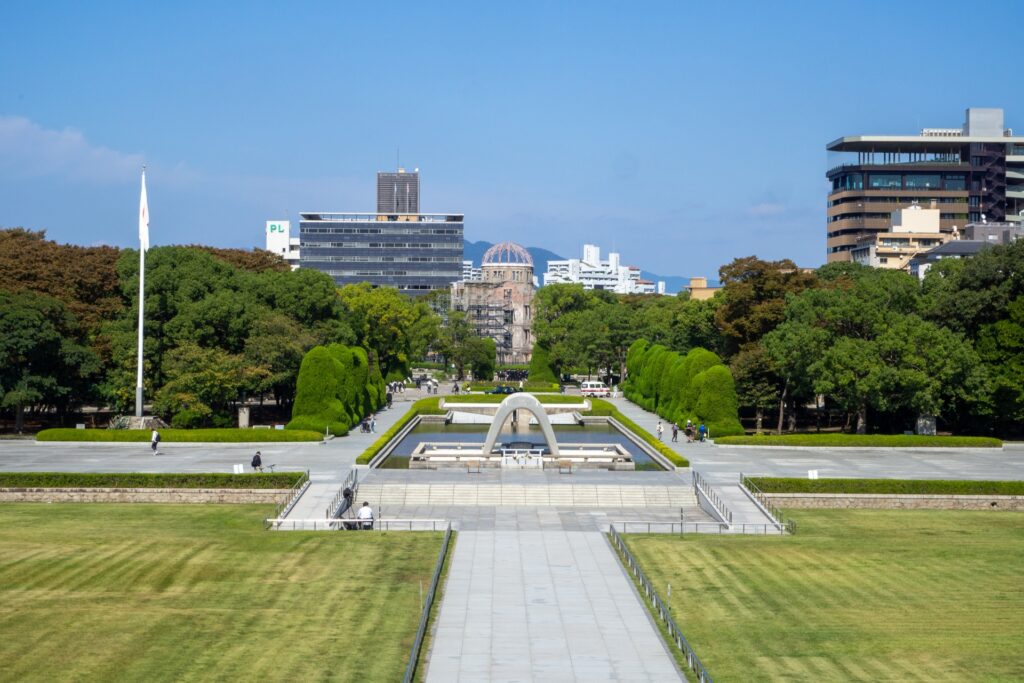 広島県広島市中区の平和記念公園
