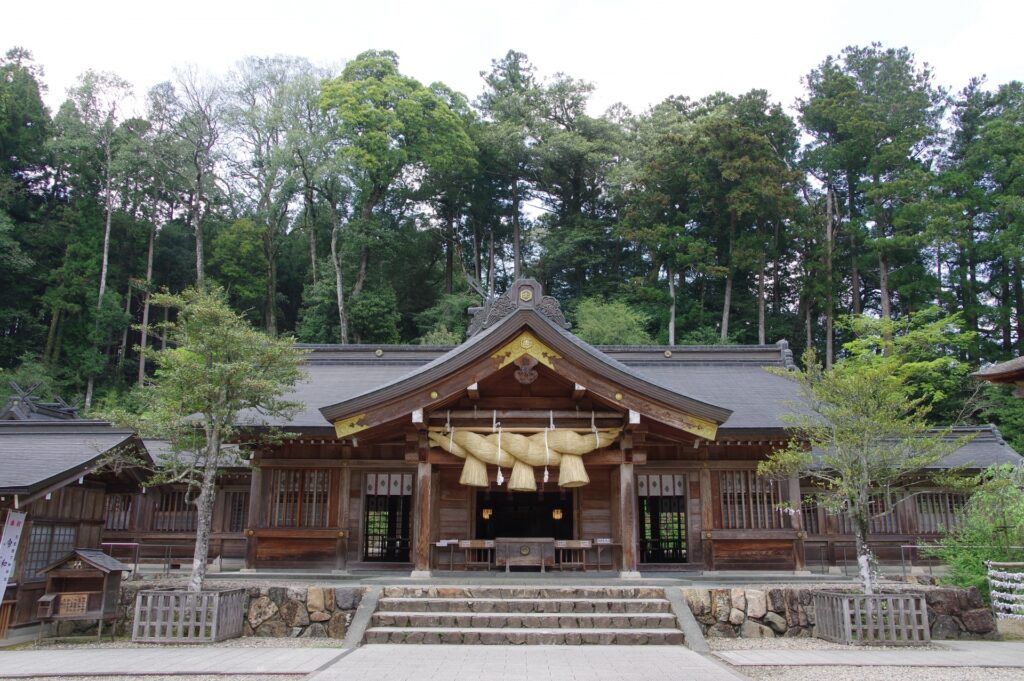 出雲大社の荘厳な本殿