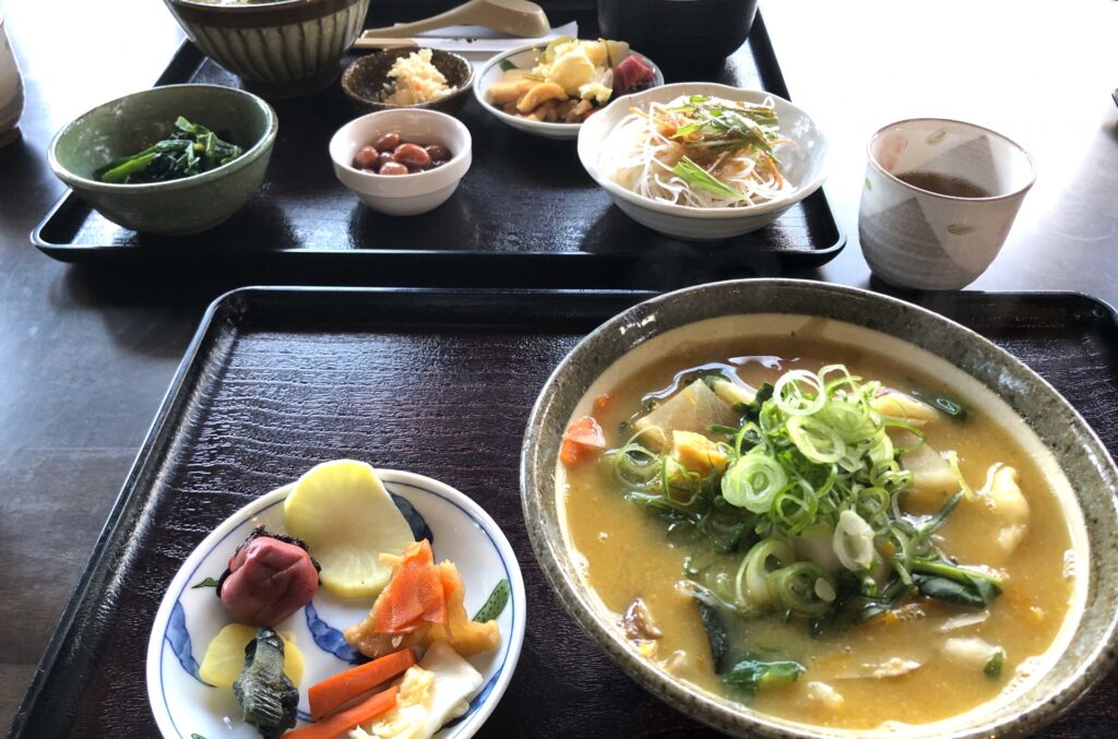 大野城市の高菜飯とだご汁